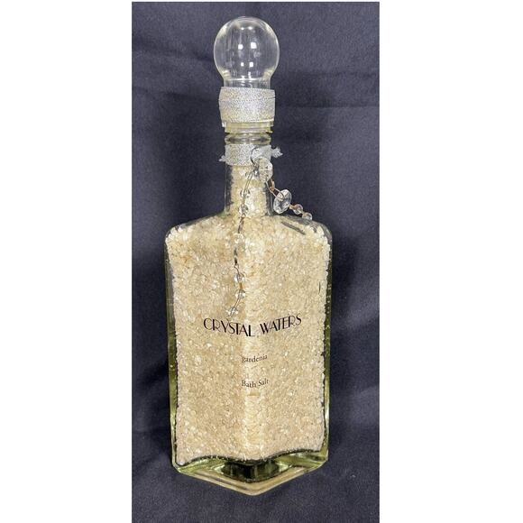 Crystal Waters Gardenia Vegan Bath Salt in 16-ounce Decorative Gift Decanter - Picture 1 of 7